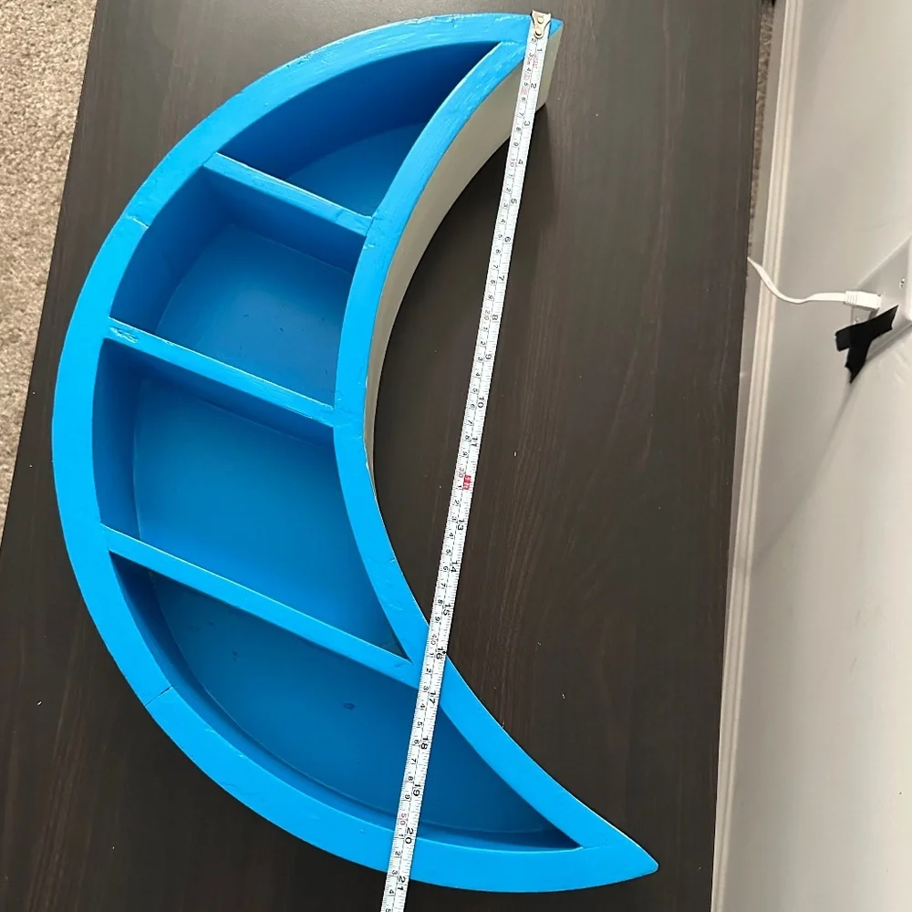 Half-Moon Wood Shelf Decor – Light Blue, Navy & Gray